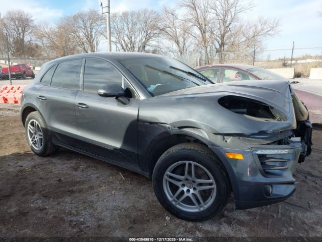 Porsche Macan Sport Edition Image 14