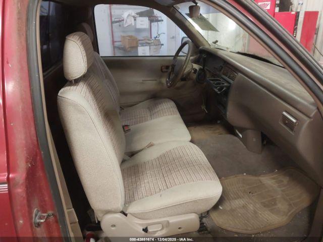 Toyota T100 Sr5 Image 8