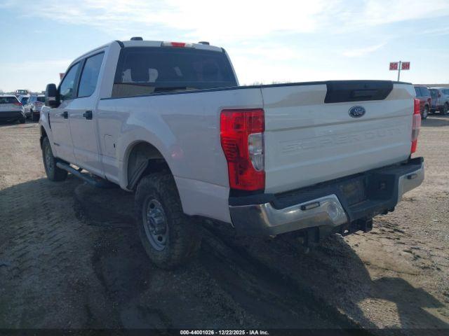 Ford F-250 Xl Image 5