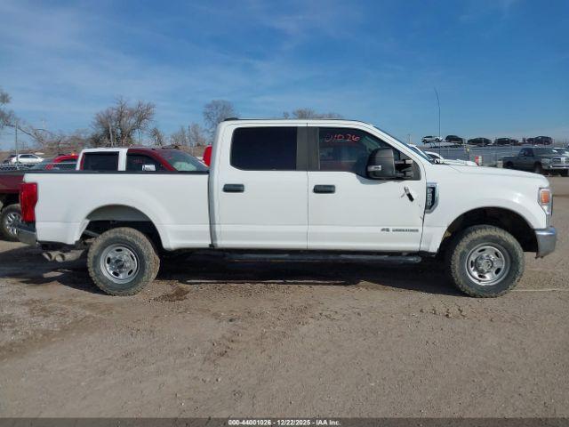 Ford F-250 Xl Image 2