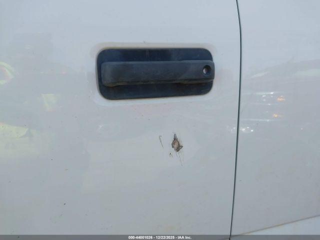 Ford F-250 Xl Image 18