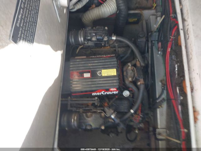 Carver 21ft 0in Image 15