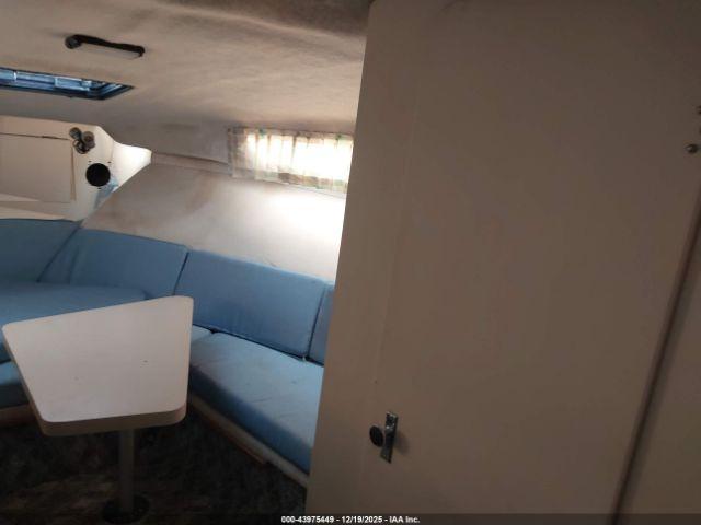 Carver 21ft 0in Image 11