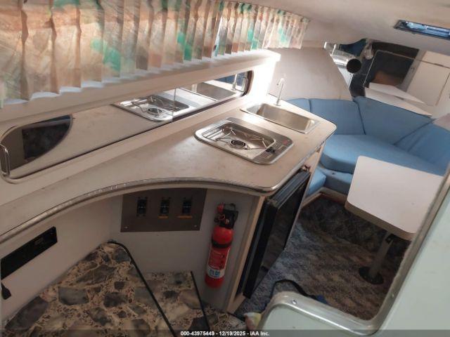 Carver 21ft 0in Image 13