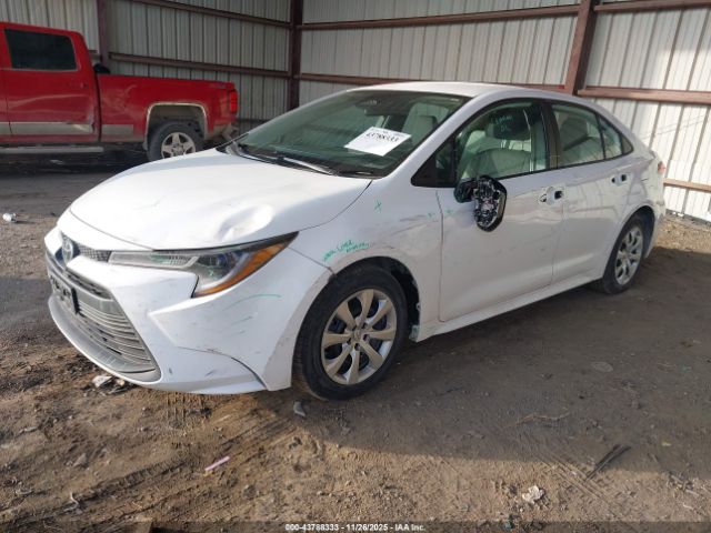 Toyota Corolla Le Image 13