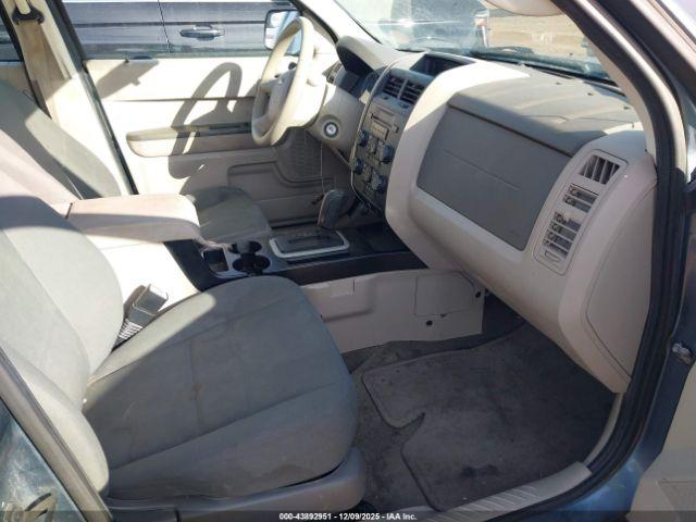 Ford Escape Xls Image 11