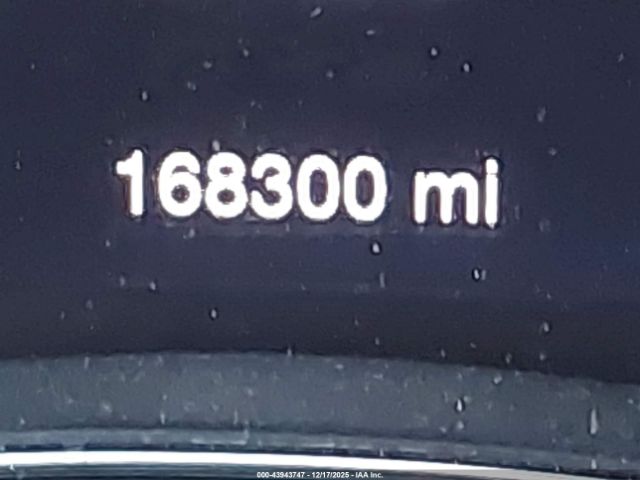 Jeep Grand Cherokee Limited 4x4 Image 2