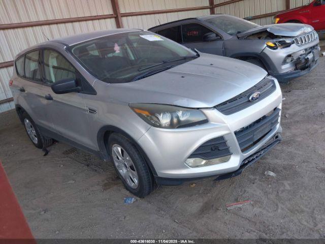  Salvage Ford Escape