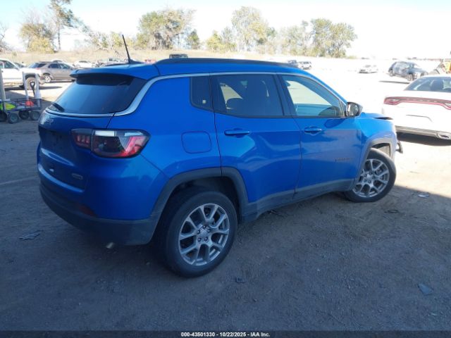 Jeep Compass Latitude Lux Fwd Image 14
