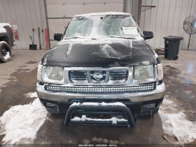 Nissan Frontier Image 10