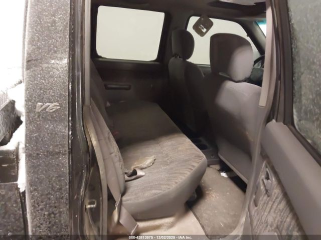 Nissan Frontier Image 4