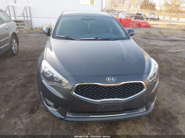 Kia Cadenza Premium Image 13