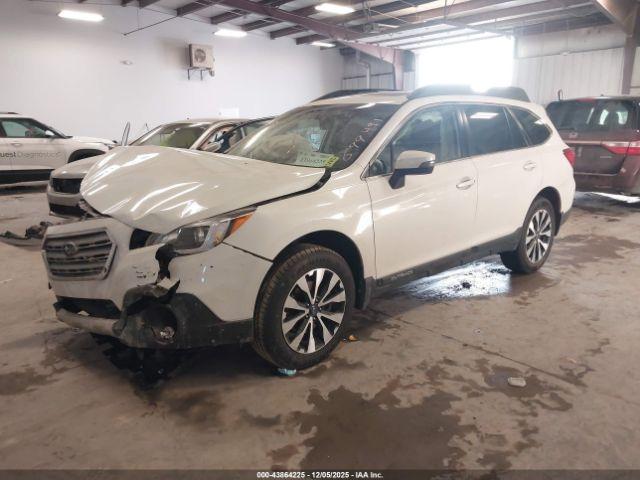 Subaru Outback 2.5i Limited Image 3