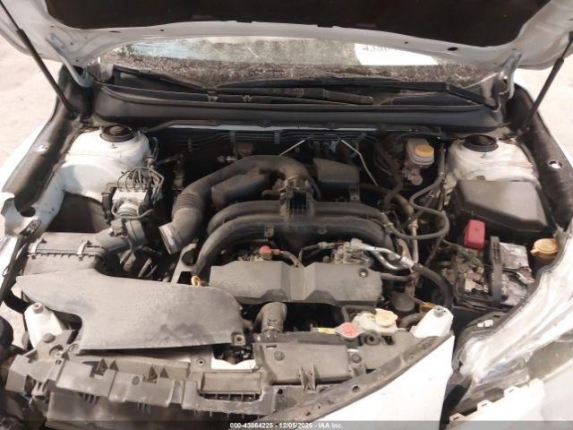 Subaru Outback 2.5i Limited Image 9