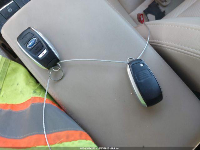 Subaru Outback 2.5i Limited Image 13