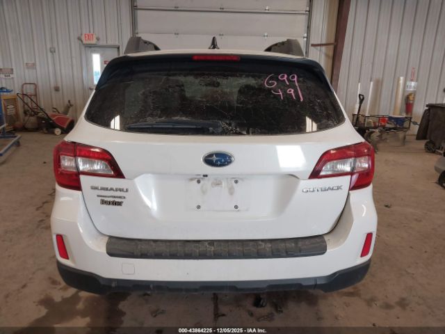 Subaru Outback 2.5i Limited Image 16