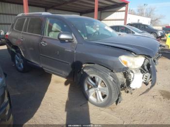  Salvage Toyota Highlander