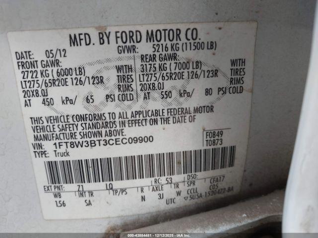 Ford F-350 Lariat Image 16