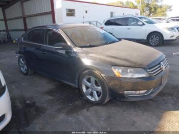  Salvage Volkswagen Passat