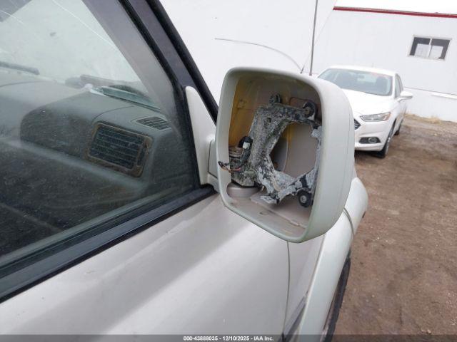 Toyota Land Cruiser Image 6