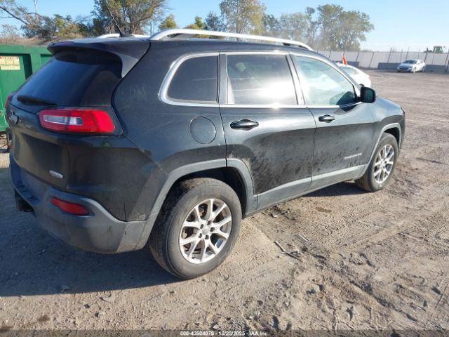 Jeep Cherokee Latitude Image 12