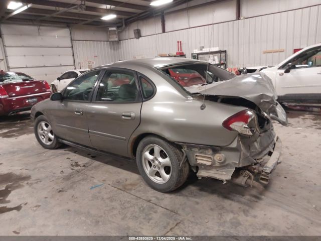 Ford Taurus Se Image 3