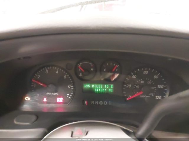 Ford Taurus Se Image 5