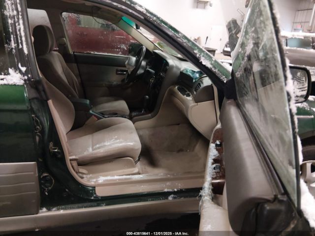 Subaru Outback Image 16