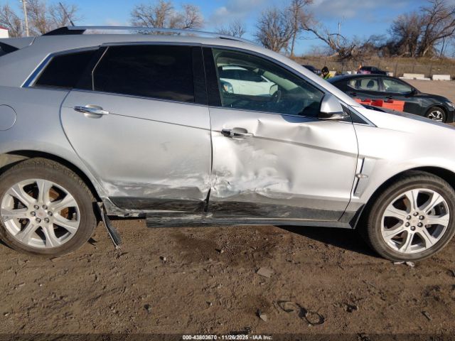 Cadillac SRX Performance Collection Image 9