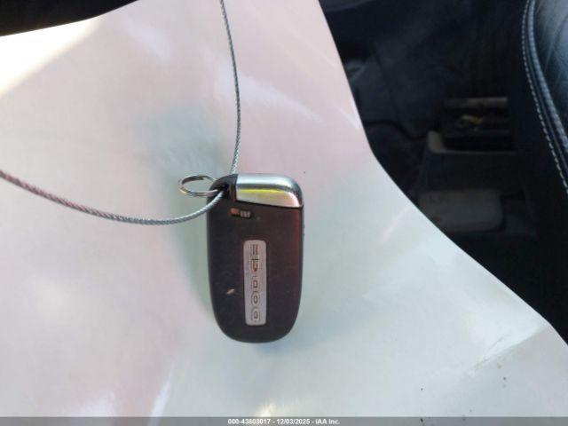 Dodge Journey Crew Image 5