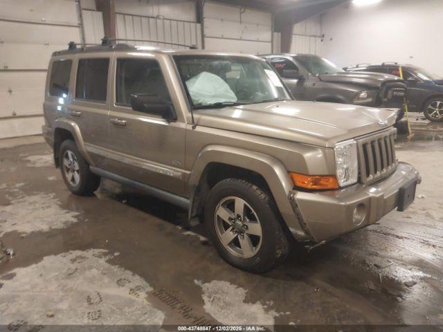  Salvage Jeep Commander