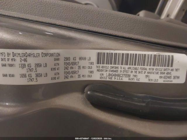 Jeep Commander Image 14