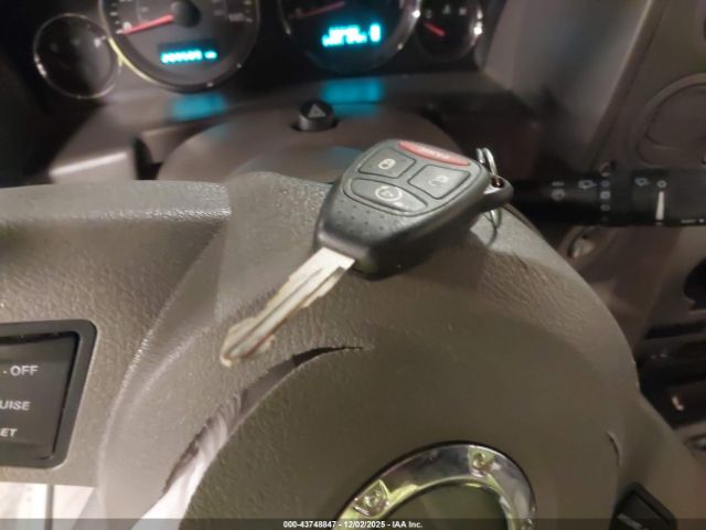 Jeep Commander Image 16