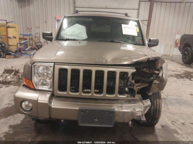 Jeep Commander Image 13
