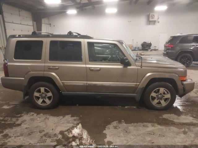 Jeep Commander Image 15