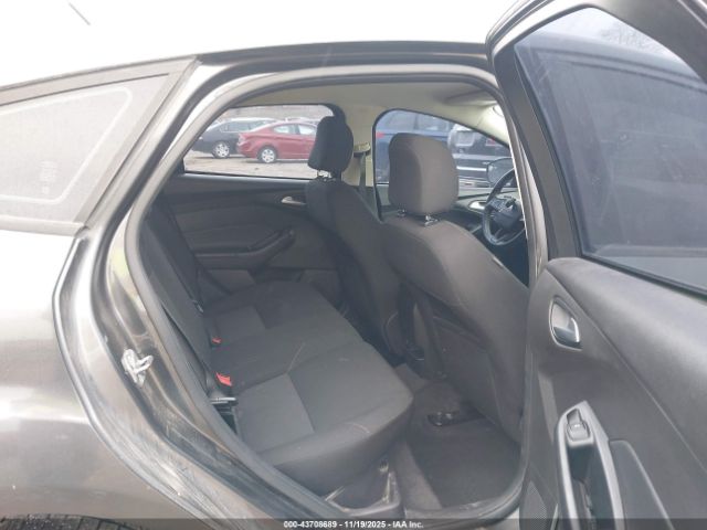 Ford Focus Se Image 2