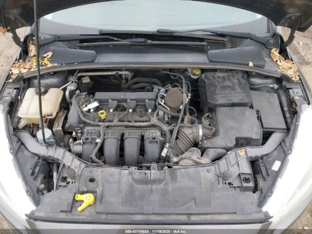 Ford Focus Se Image 6