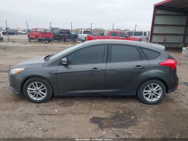 Ford Focus Se Image 10
