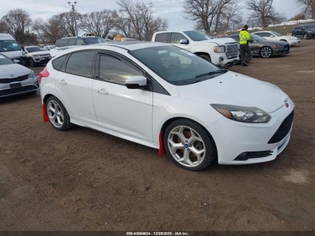 Ford Focus St Image 1