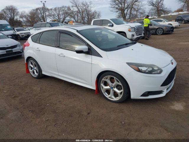  Salvage Ford Focus St