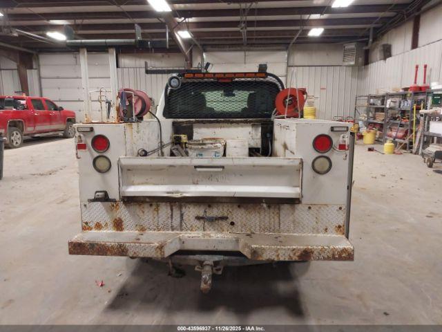 Ford F-250 Xl Image 13