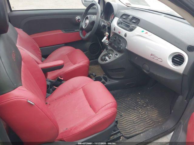 FIAT 500 Lounge Image 17