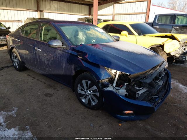 Nissan Altima 2.5 S Image 1