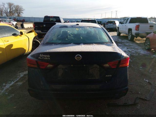 Nissan Altima 2.5 S Image 11