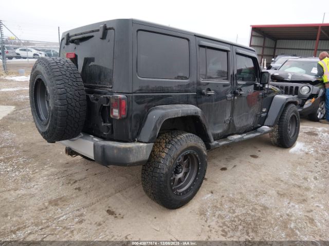 Jeep Wrangler Sahara Image 2