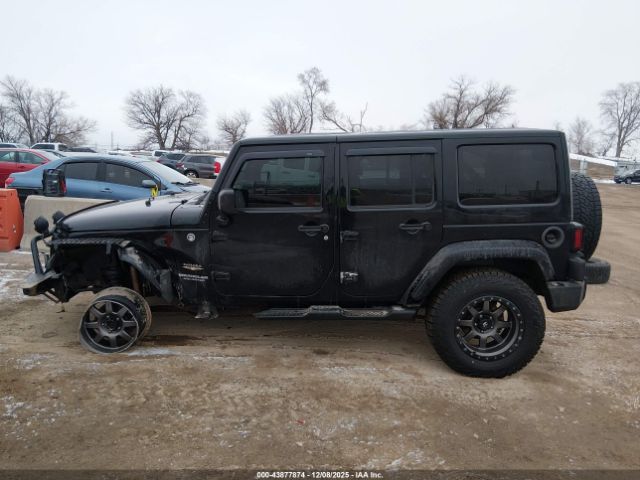 Jeep Wrangler Sahara Image 15