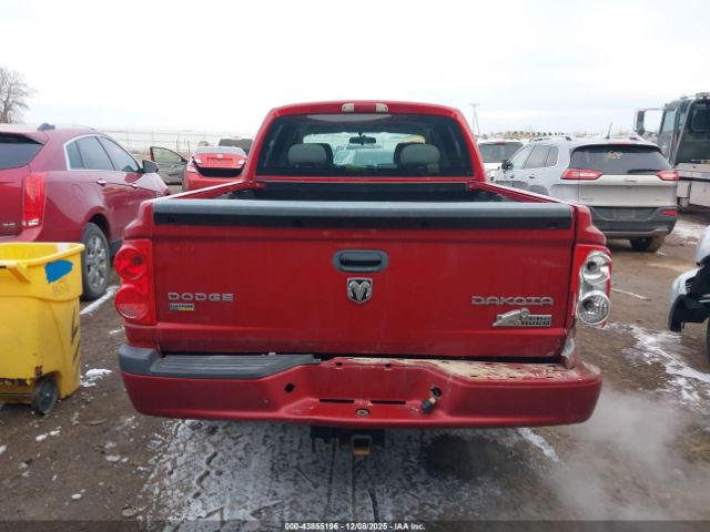 Dodge Dakota Image 16