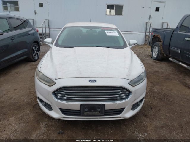 Ford Fusion Se Image 4