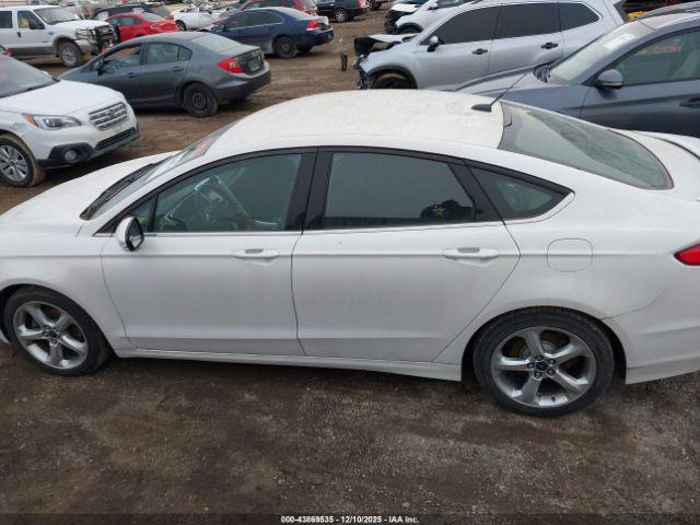 Ford Fusion Se Image 2