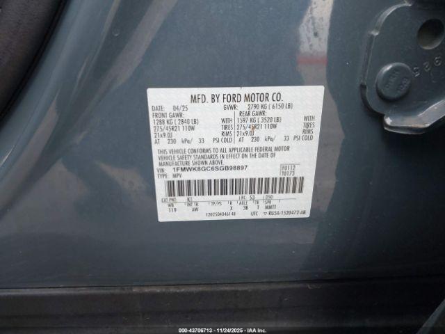 Ford Explorer St Image 10